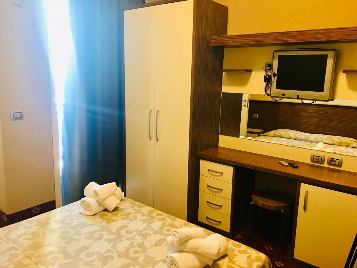 Emotion Vacanze Cesenatico Eksteriør bilde